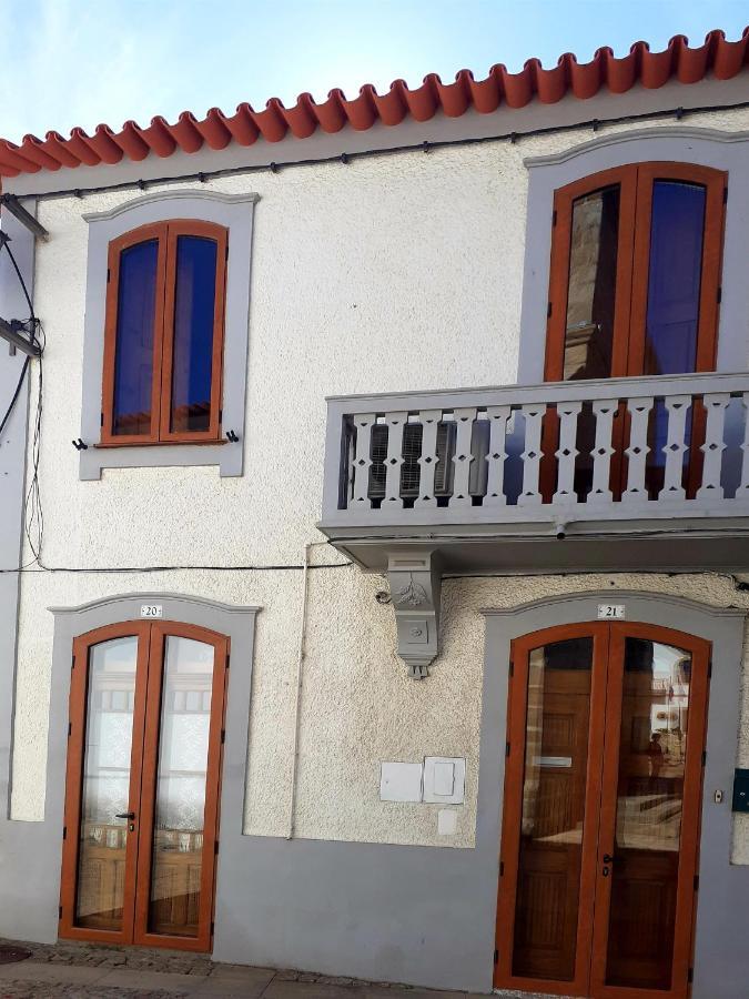 Casa Do Largo Da Igreja Villa วีลาโนวา เจ ฟอสโก ภายนอก รูปภาพ